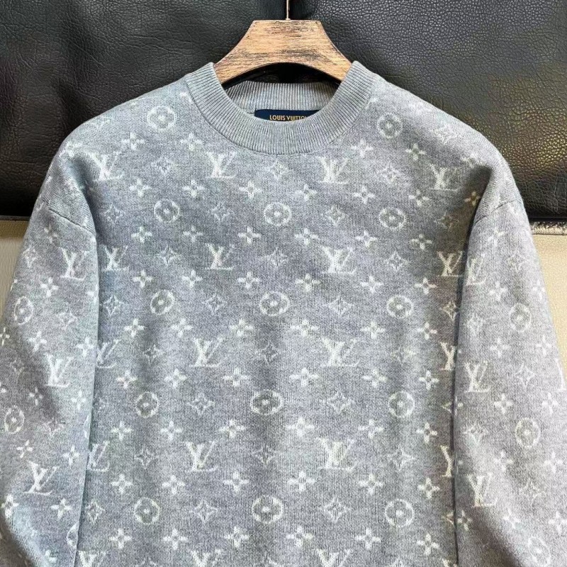 L0*is V*t0n 24 FallWinter Crew Neck Sweater
