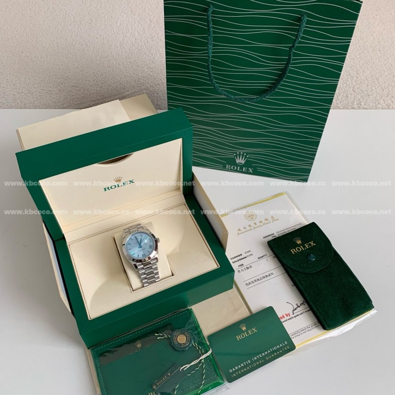 R*l*x Day-Date model Men’s wristwatches 40mm