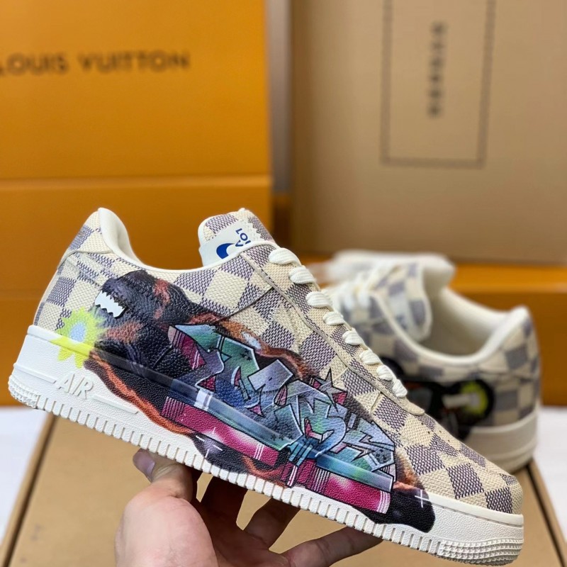 L0*is V*t0n × NIKE AIR FORCE 1 Sneaker