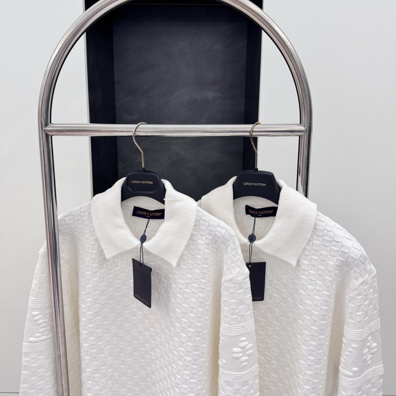 L0*is V*t0n 2023FW Checkerboard Embossed Sweater