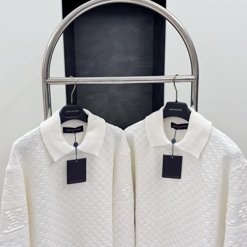 L0*is V*t0n 2023FW Checkerboard Embossed Sweater