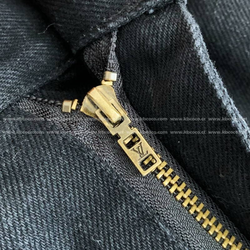 L0*is V*t0n FW23 Costumes