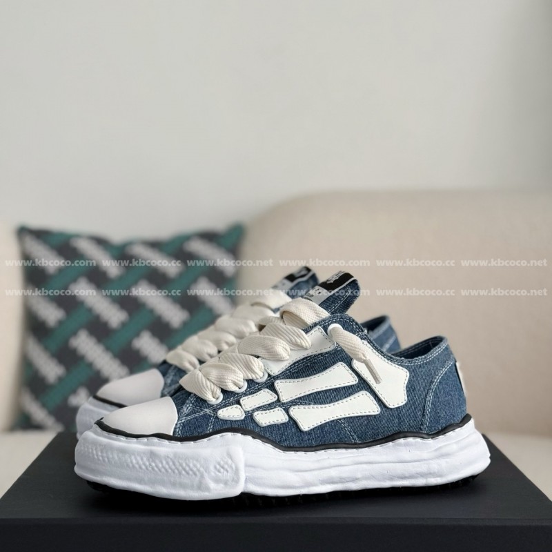 Ma*s*n mihara yasuhiro x  amiri skel- top low canvas shoes