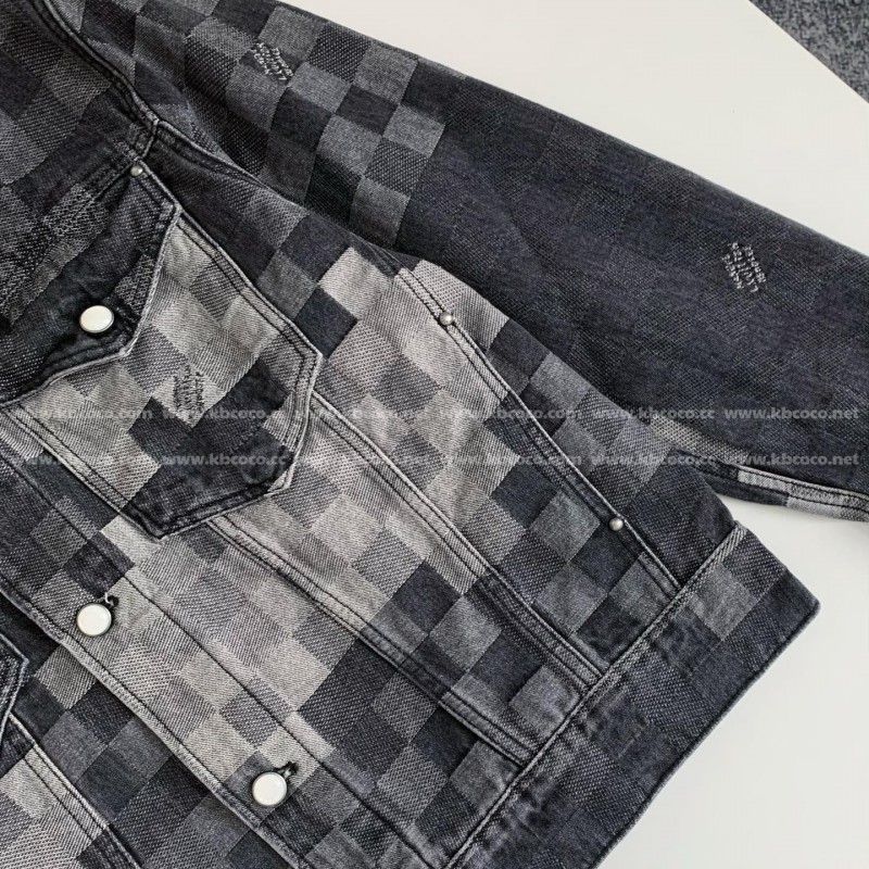 L0*is V*t0n Denim Jackets