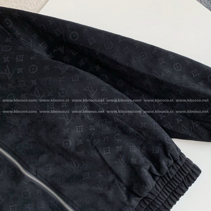 L0*is V*t0n ss25 Spring And Summer Series Embossed Suede Jacket