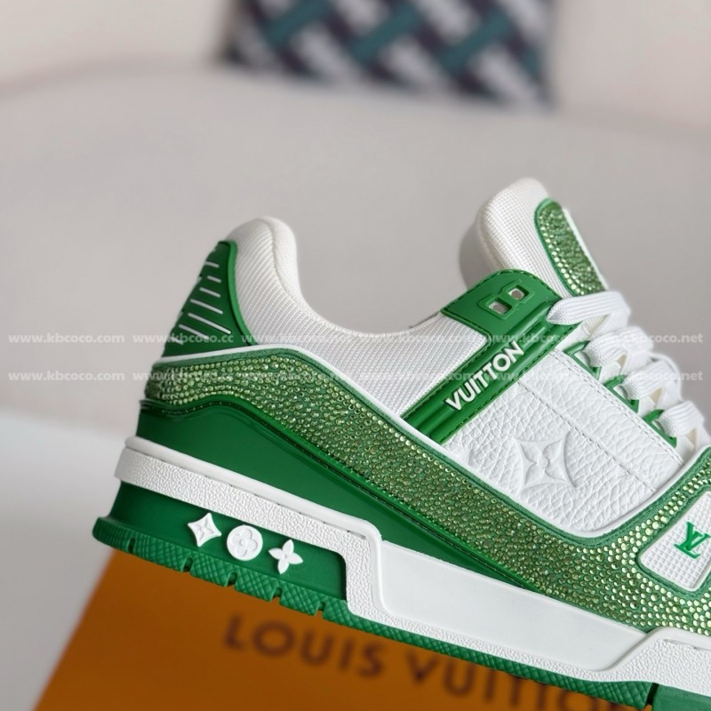 L0*is V*t0n Trainers Sneakers