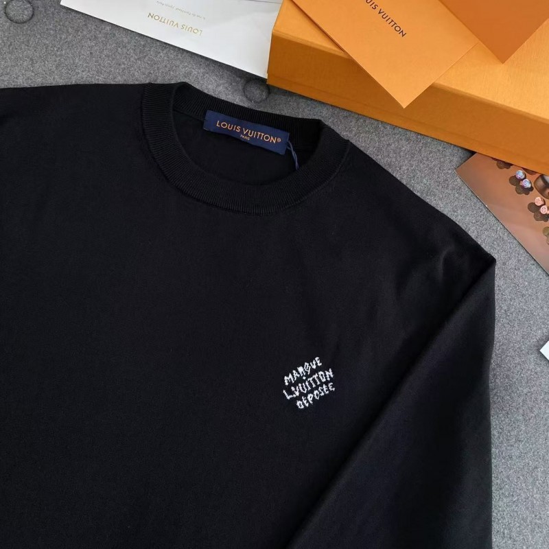 L0*is V*t0n co-branded Tyler knitted long-sleeved logo