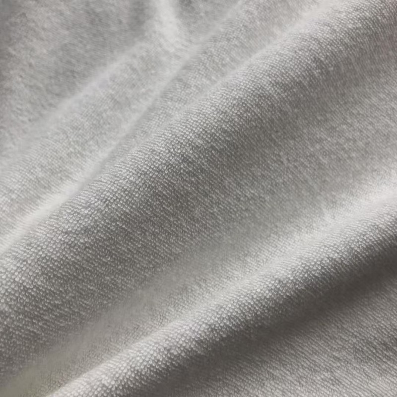 Pra*a 24 new triangle logo short sleeves