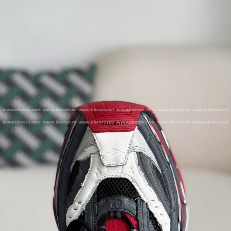 Ba*len*cia*ga Thick-soled Dad Shoes