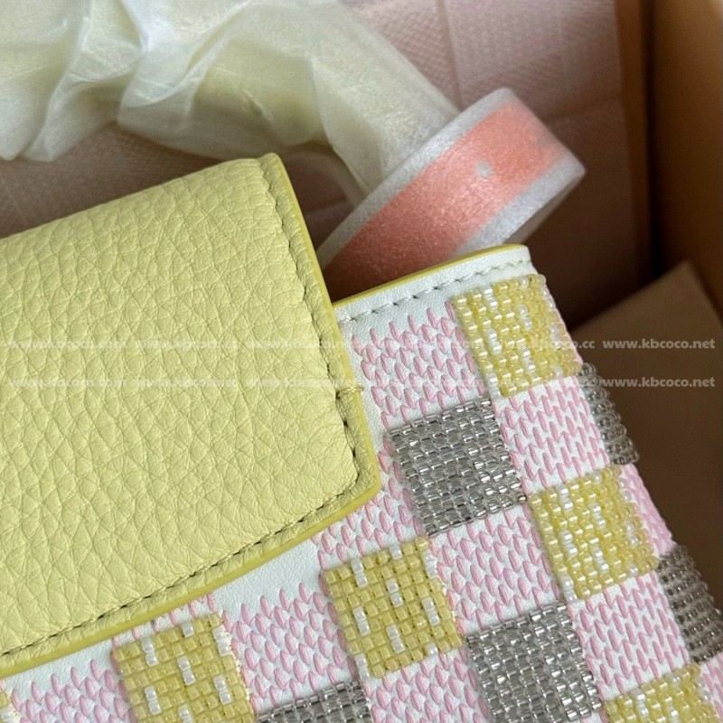 L0*is V*t0n Capucines BB Handbag M24809，size：21*14*8cm