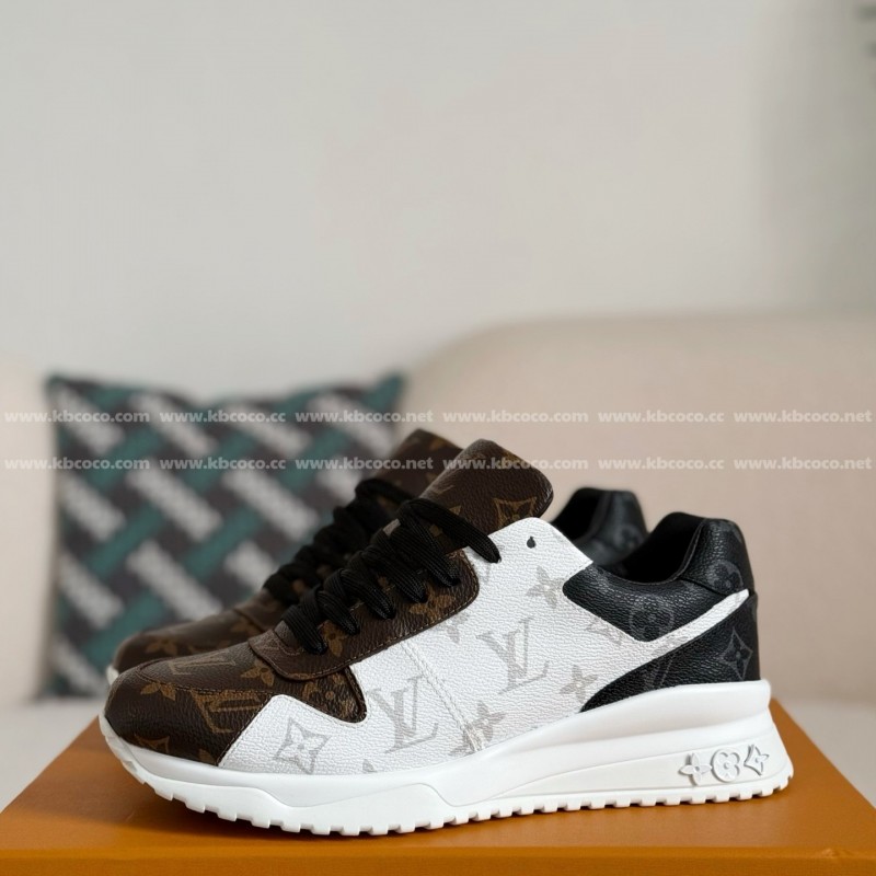 L0*is V*t0n RUN AWAY CASUAL SHOES