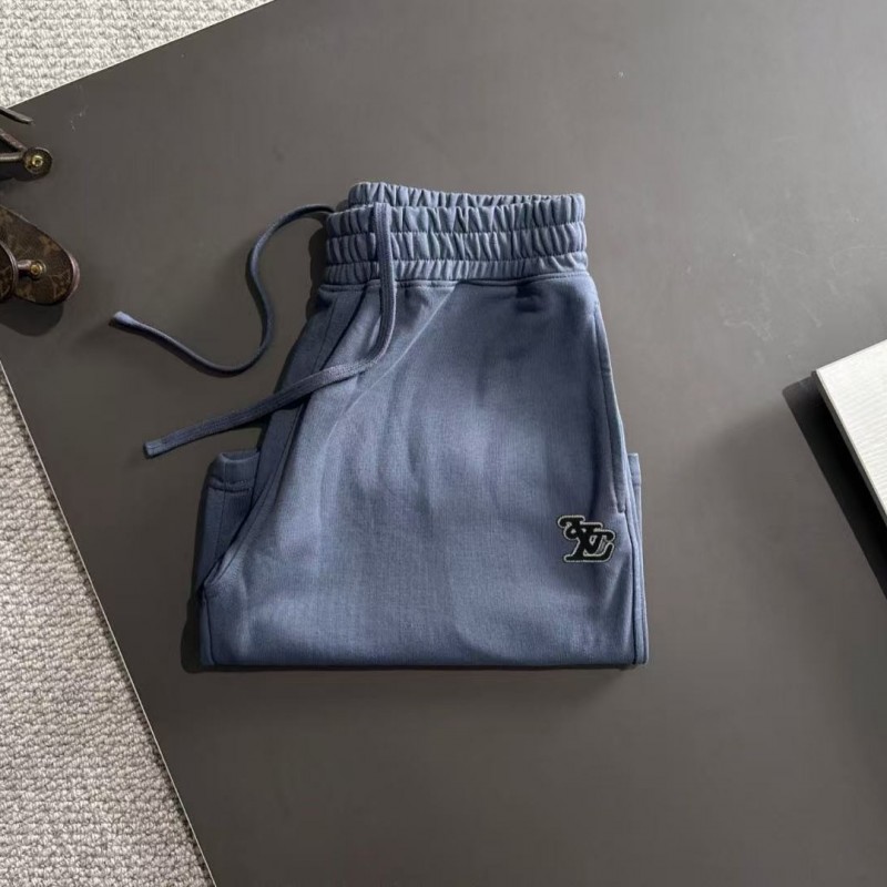 LV spring and summer new elastic casual washed loose shorts