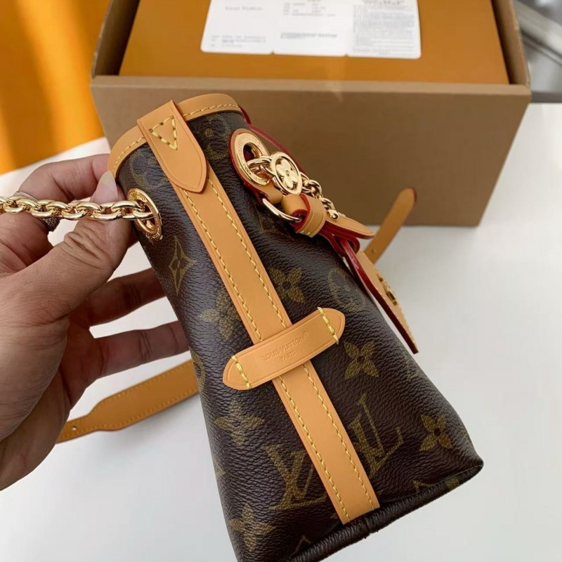 New CARRYALL BB handbag M13014, 26*17*10cm