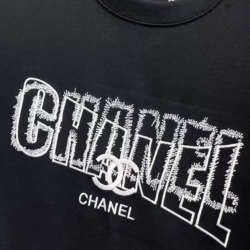 Ch*el cotton logo embroidered T-shirt