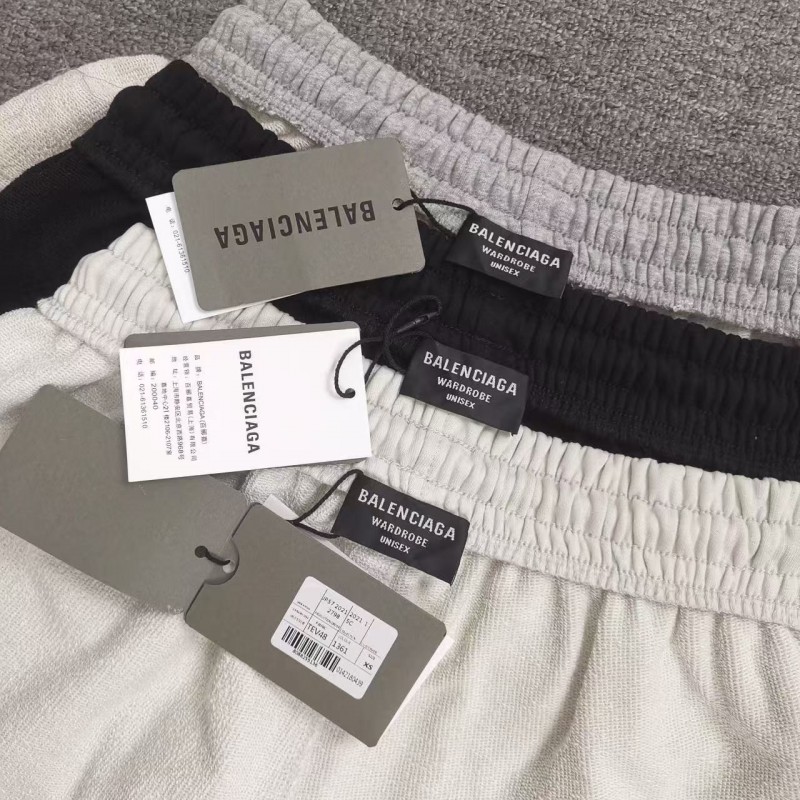 Ba*len*cia*ga Embroidered Cotton Shorts