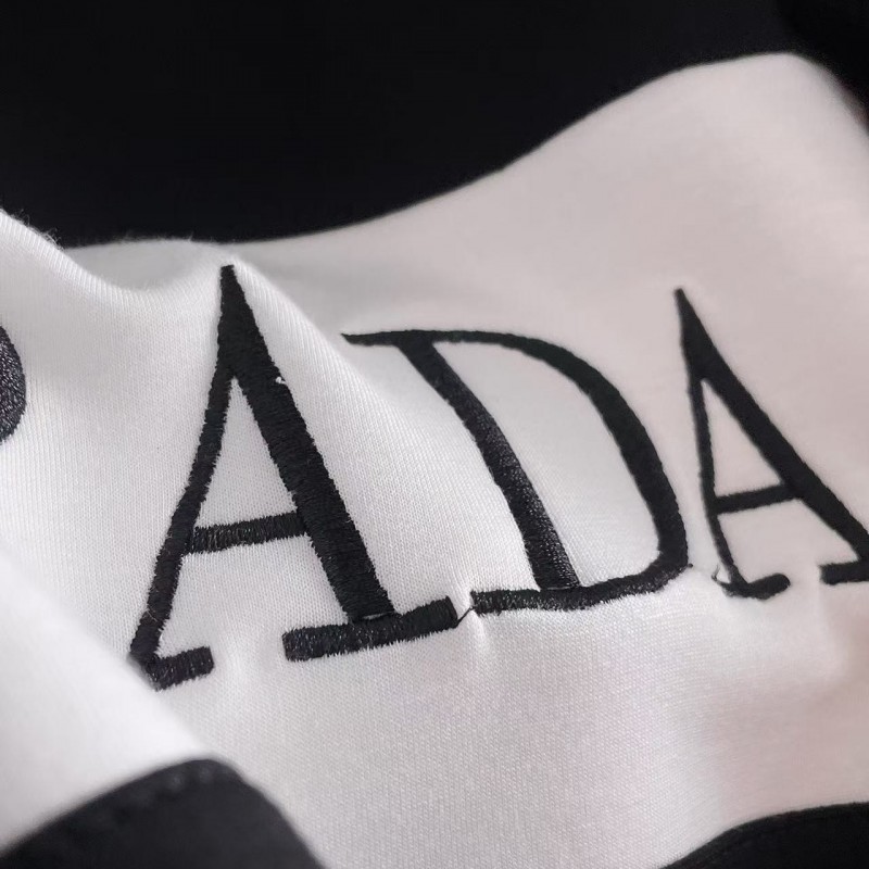 Pra*a luxury classic original logo top