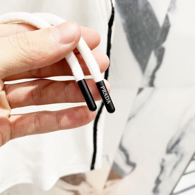 Pra*a cotton premium tailored shorts