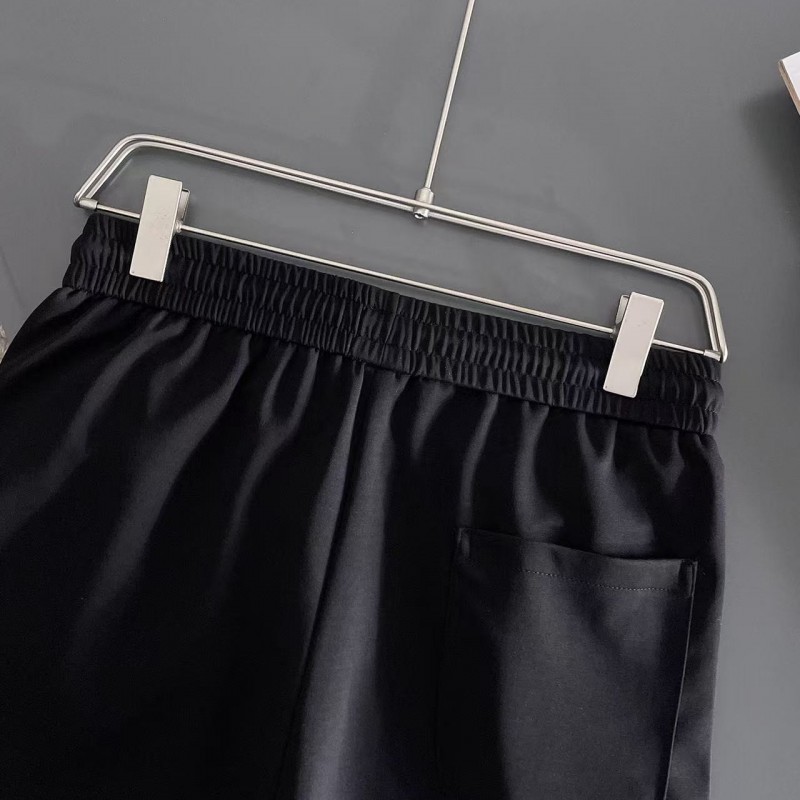 Ch**me He**ts 2025 Spring and Summer New Casual Shorts