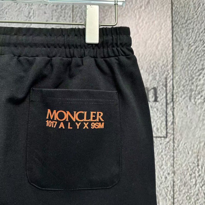 Moncler 2025 Spring and Summer New Casual Shorts