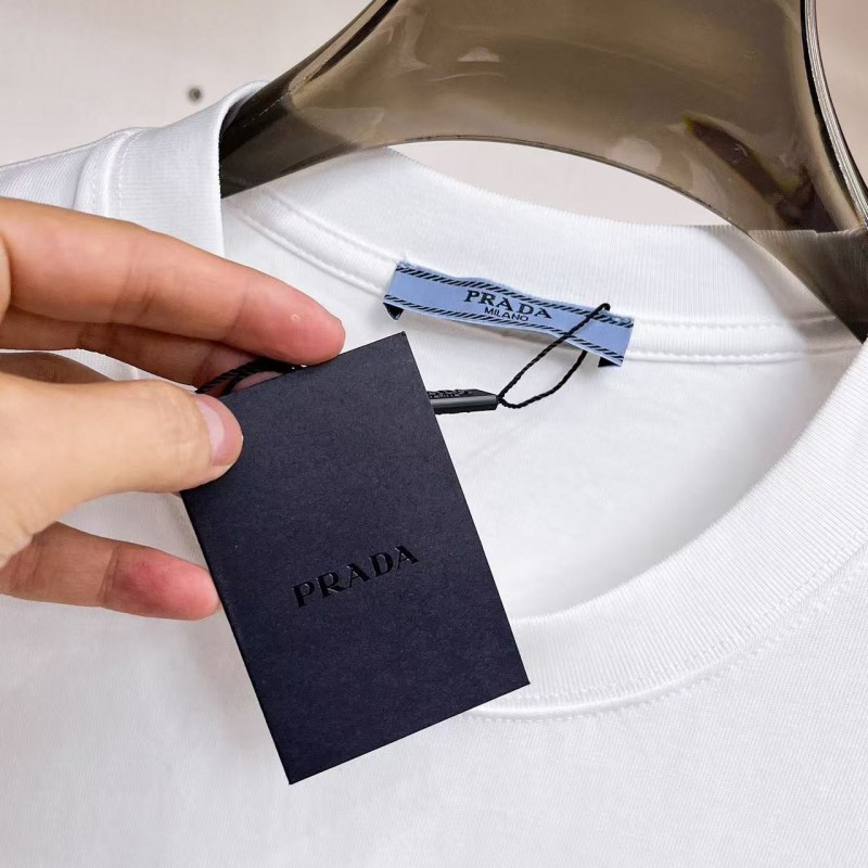 Pra*a 2025 new round neck T-shirt