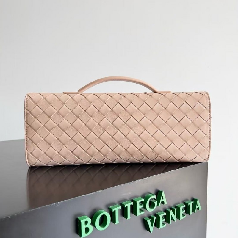 BOTTECA Ve*ne*ta uses exquisite craftsmanship intreccio woven imported sheepskin evening clutch bag Si