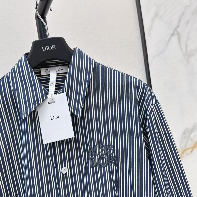 L0ew* spring and summer new logo embroidery striped shirtL0ew* spring and summer new logo embroidery