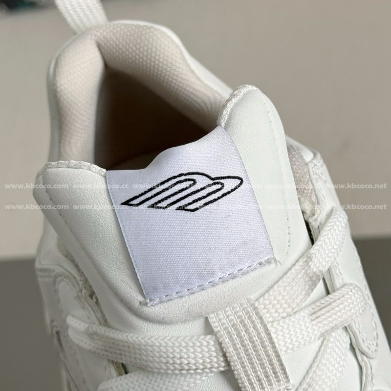 Ba*len*cia*ga Triple S Sporty Dad Shoes