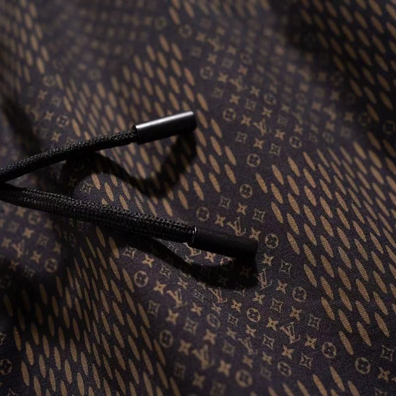 LV 2025 new top-grade quick-drying fabric beach swimming shorts