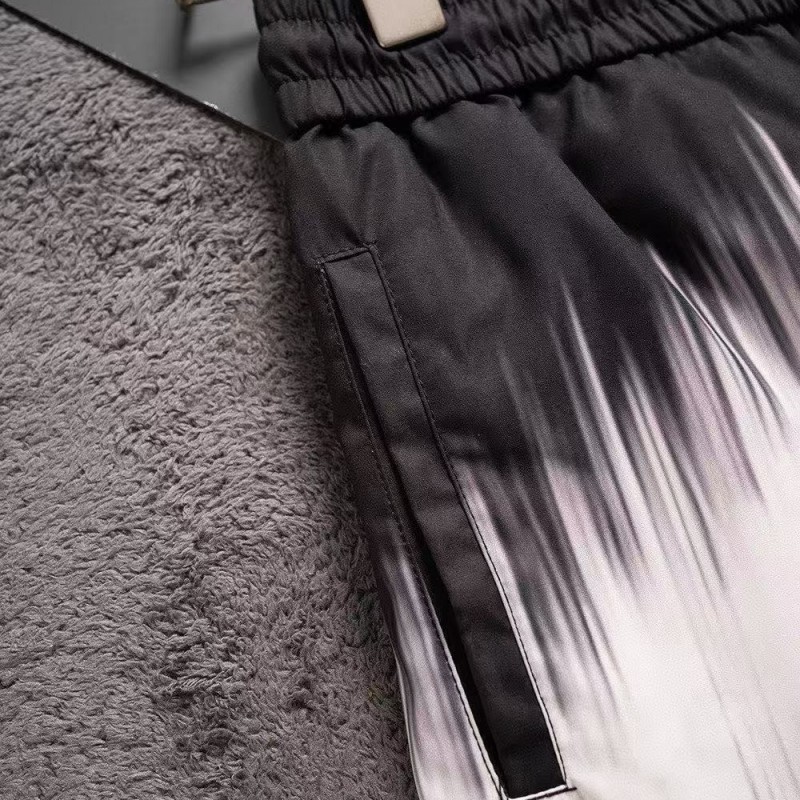 LV 2025 new top-grade quick-drying fabric beach swimming shorts