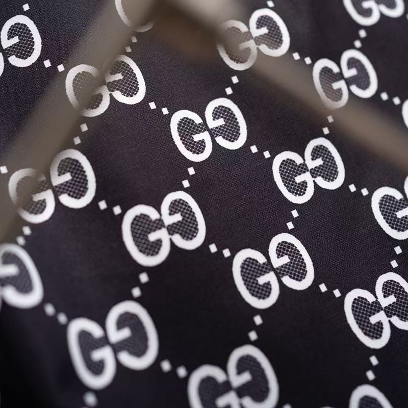 G*u*i 2025 new top-grade quick-drying fabric beach swimming shorts