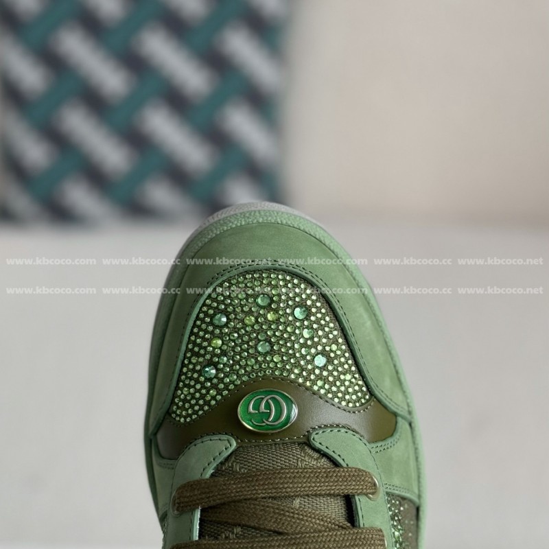 G*u*i casual sneakers