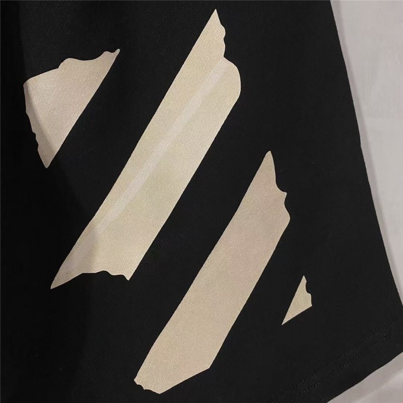 Off White new gold-stamped warning line cotton shorts