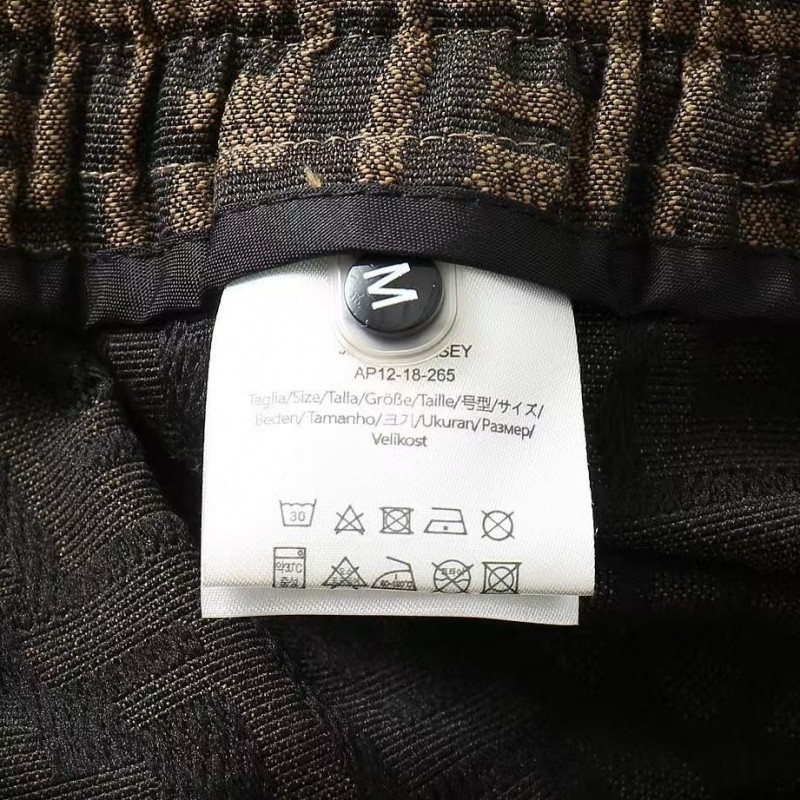 F**di 2025 new full print breathable fabric