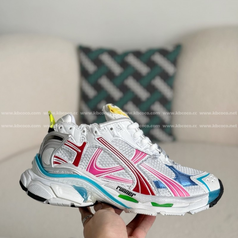 Ba*len*cia*ga Runner Sneakers