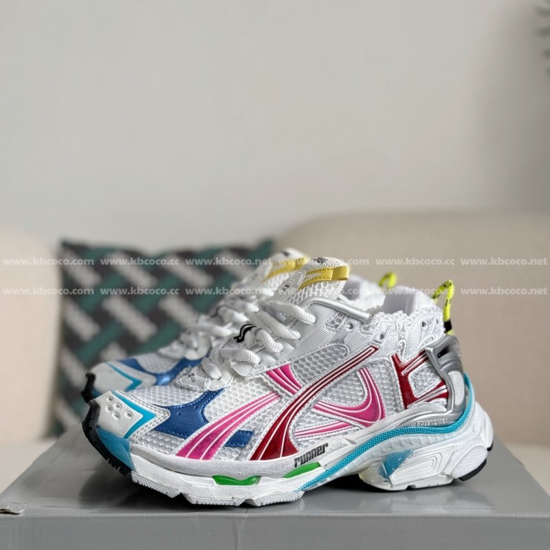 Ba*len*cia*ga Runner Sneakers