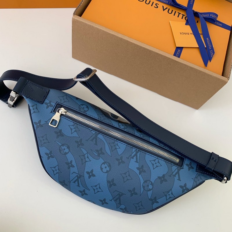 L0*is V*t0n 2023 New DISCOVERY Droplet Blue Waistpack M22576 Size: 44 * 15 * 9cm