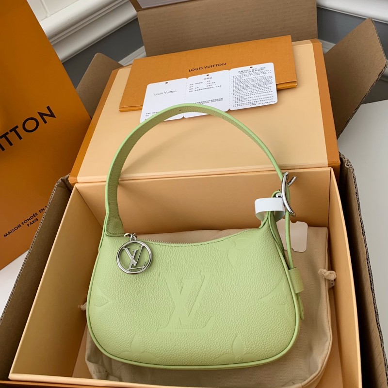 L0*is V*t0n 23 New MINI MOON Handbag M82425, Top Quality Size: 20.5 * 11 * 5cm