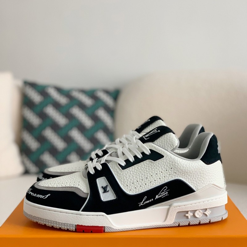 L0*is V*t0n New York Exclusive Trainer Sneakers