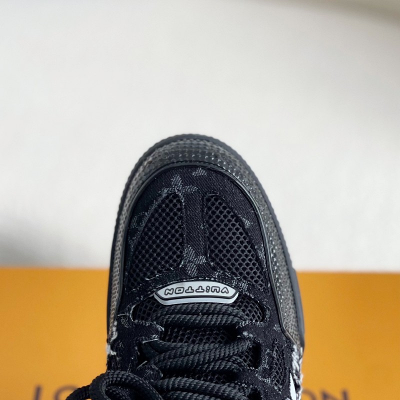 L0*is V*t0n Skate Sneakers