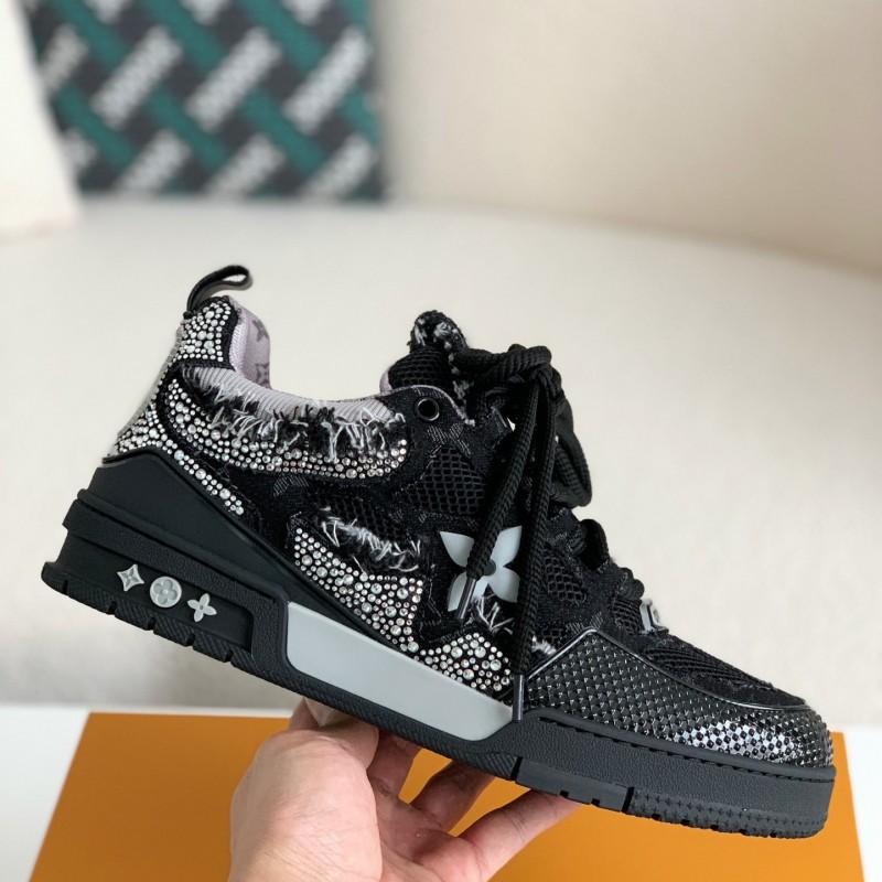 L0*is V*t0n Skate Sneakers