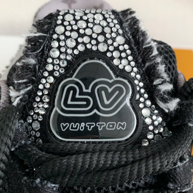 L0*is V*t0n Skate Sneakers