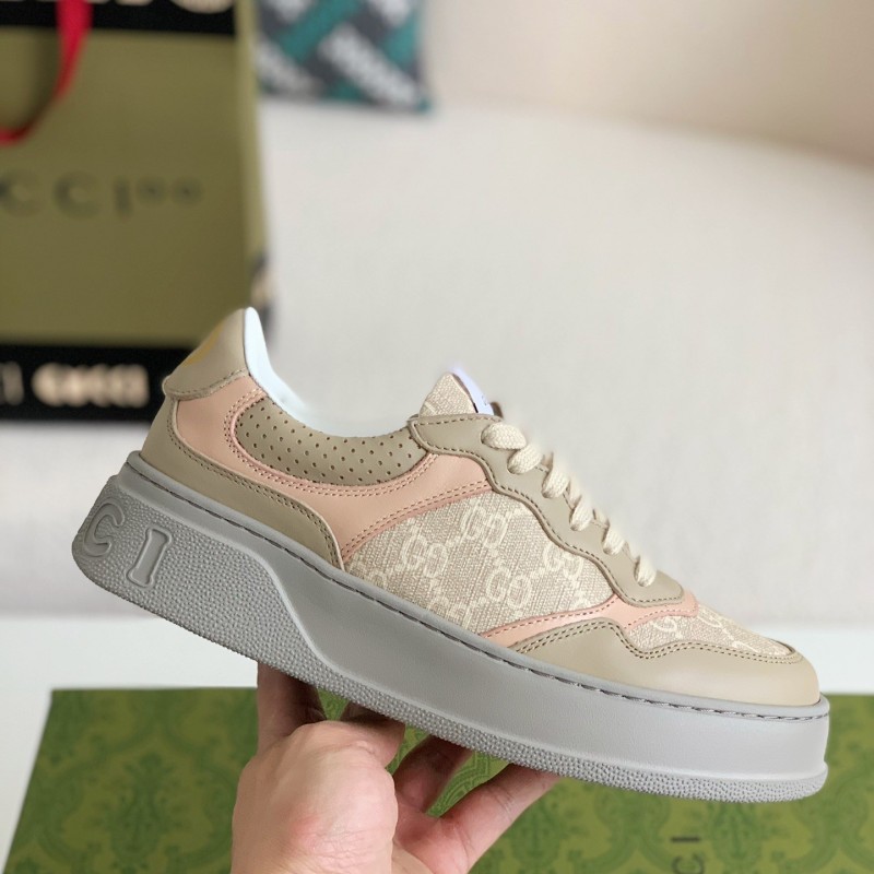 G*u*i sneakers Cowhide