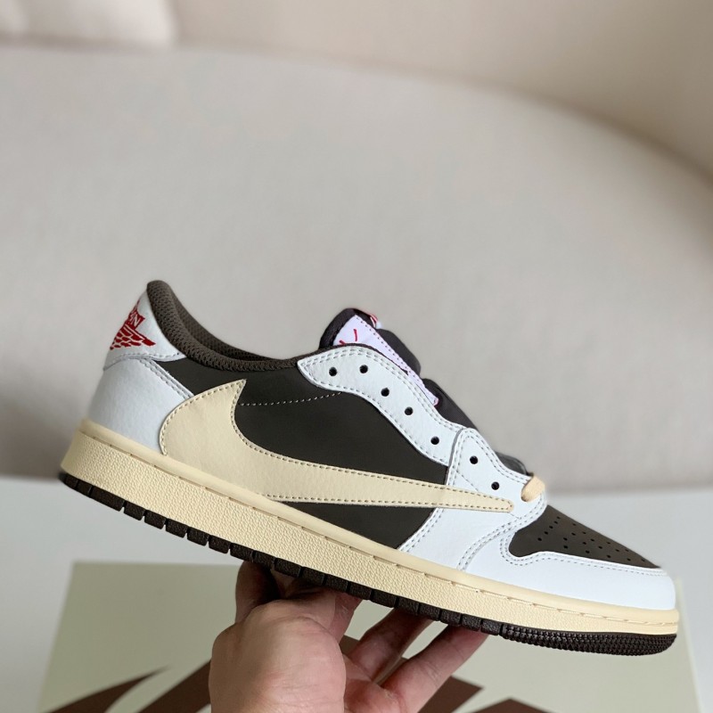 Nike AirJordan1 x TravisScott AJ Low