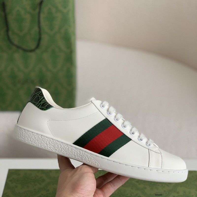 G*u*i sneakers S*pport chip phone sensing