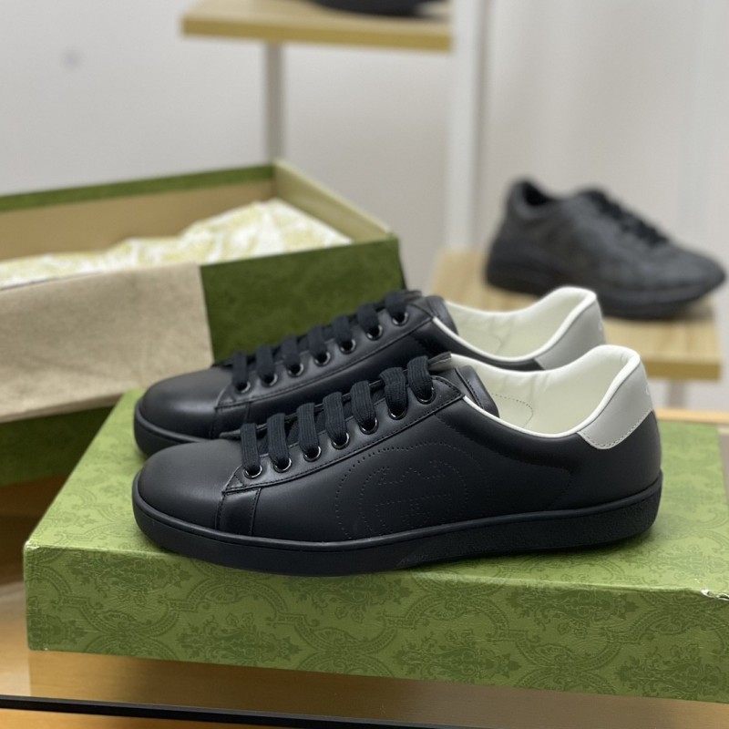 G*u*i sneakers S*pport chip phone sensing