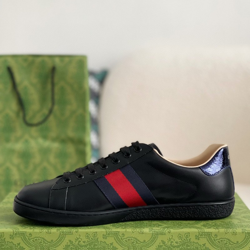 G*u*i sneakers S*pport chip phone sensing