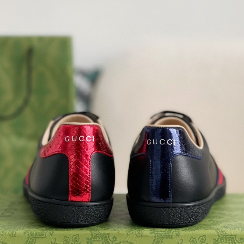 G*u*i sneakers S*pport chip phone sensing