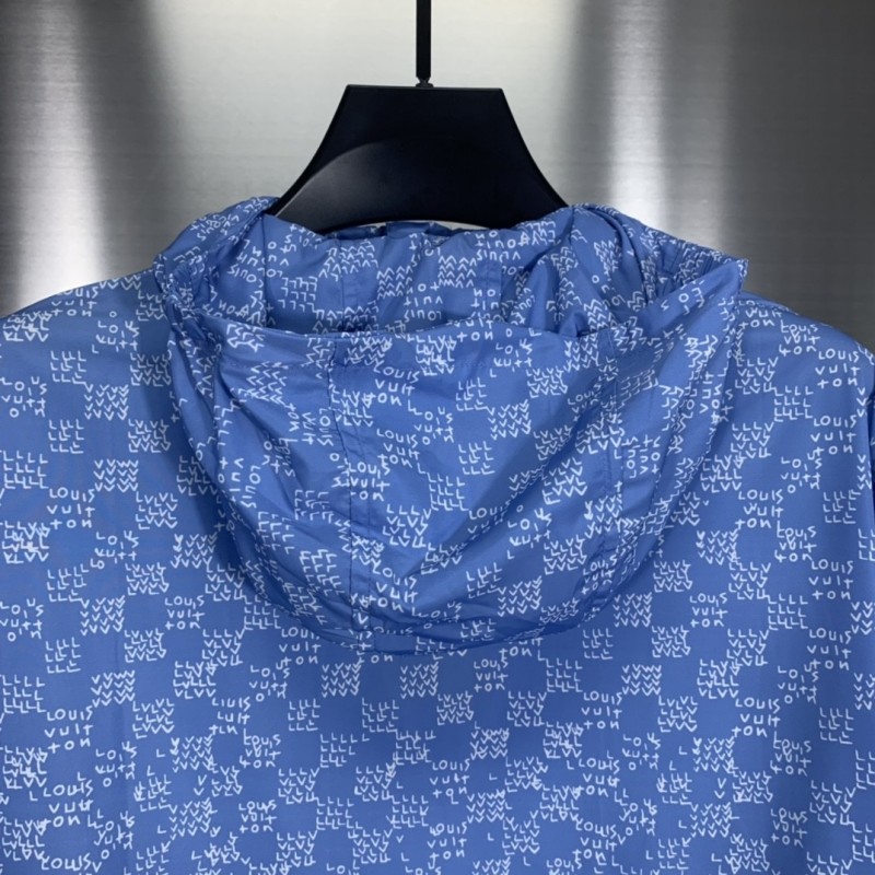 L0*is V*t0n 2022 windproof jacket