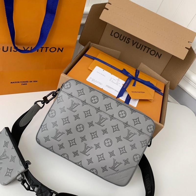 L0*is V*t0n DUO messenger bag M46104 SIZE：26*18.5*5cm