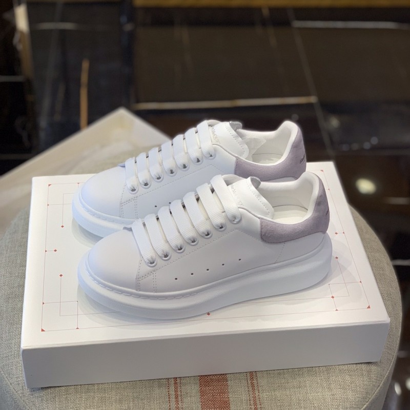 Ale*d*r M*Q*en MQ Light gray velvet tail Sneakers